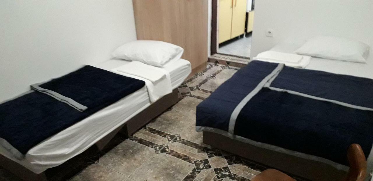 Mini Garsonjera Otel Podgoriçe Dış mekan fotoğraf